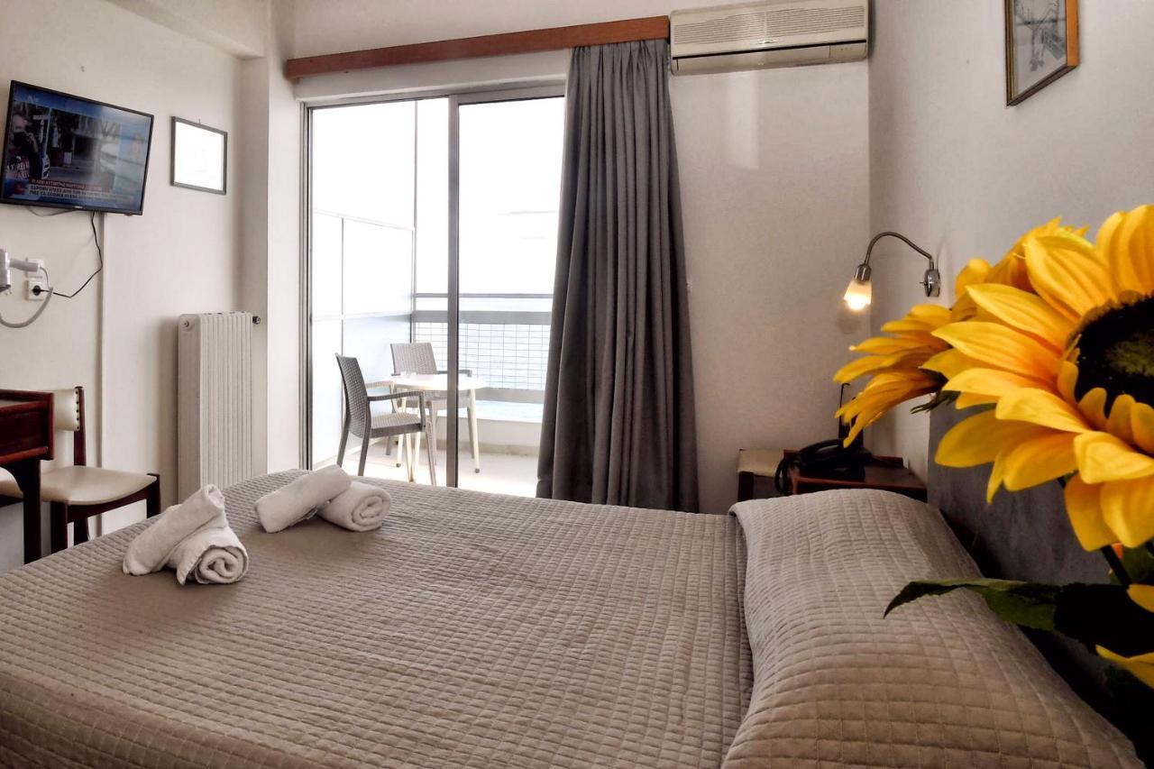 Siagas Beach Hotel Агии Теодори Екстериор снимка