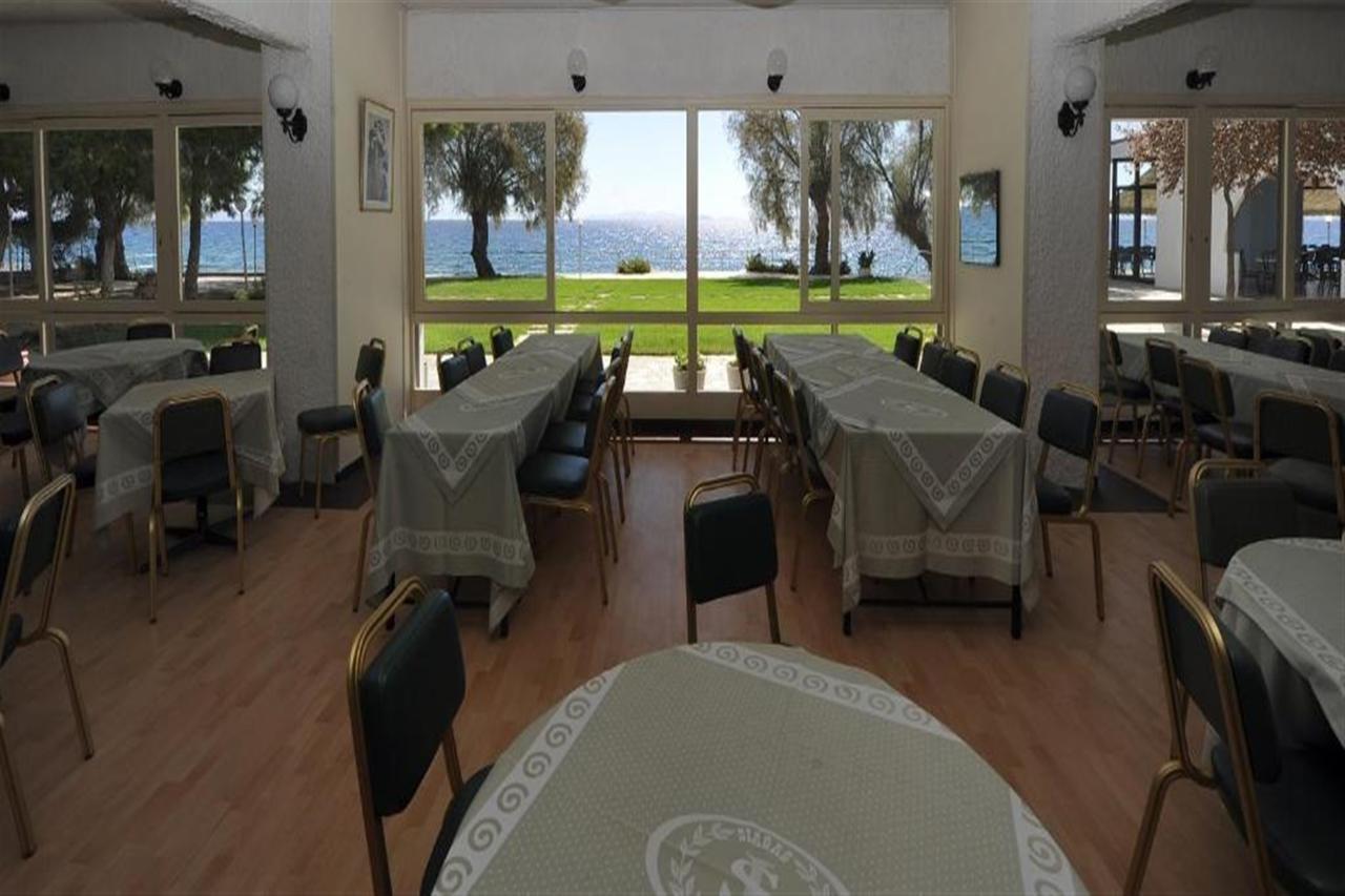 Siagas Beach Hotel Агии Теодори Екстериор снимка
